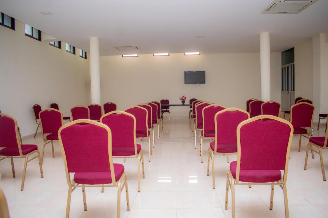 Hotel Santos Pina CAPE VERDE ภายนอก รูปภาพ