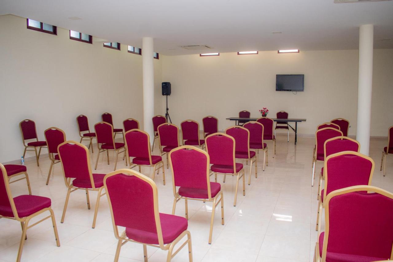 Hotel Santos Pina CAPE VERDE ภายนอก รูปภาพ